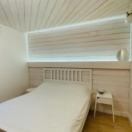 Casa Noastra De La Mare