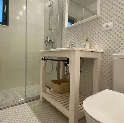 Casa Noastra De La Mare