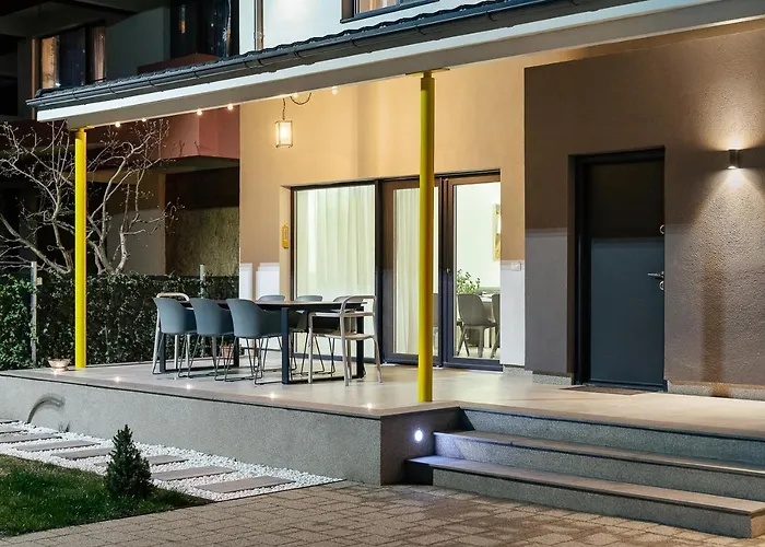 Casa Noastra De La Mare